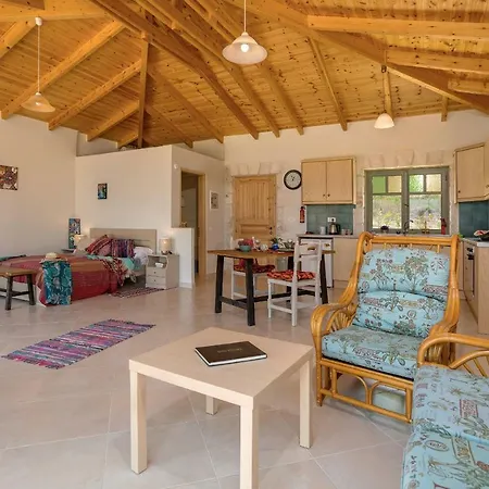 David's - Private Pool & Scenic Surroundings Villa